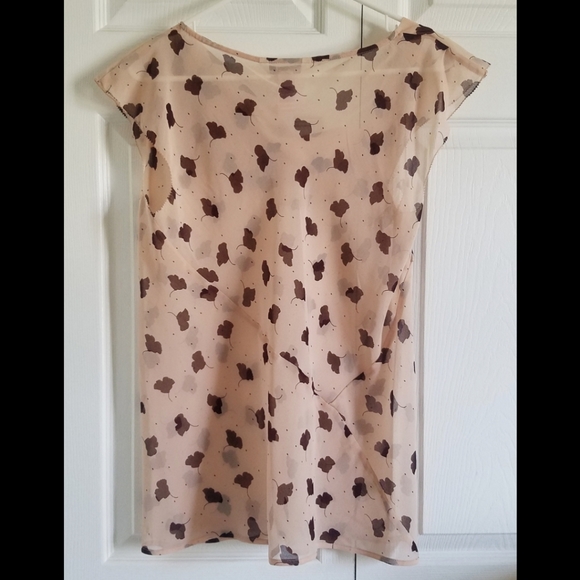NWT CAbi Playfall Me 981 Sheer Blouse Leaf Medium - Picture 2 of 8